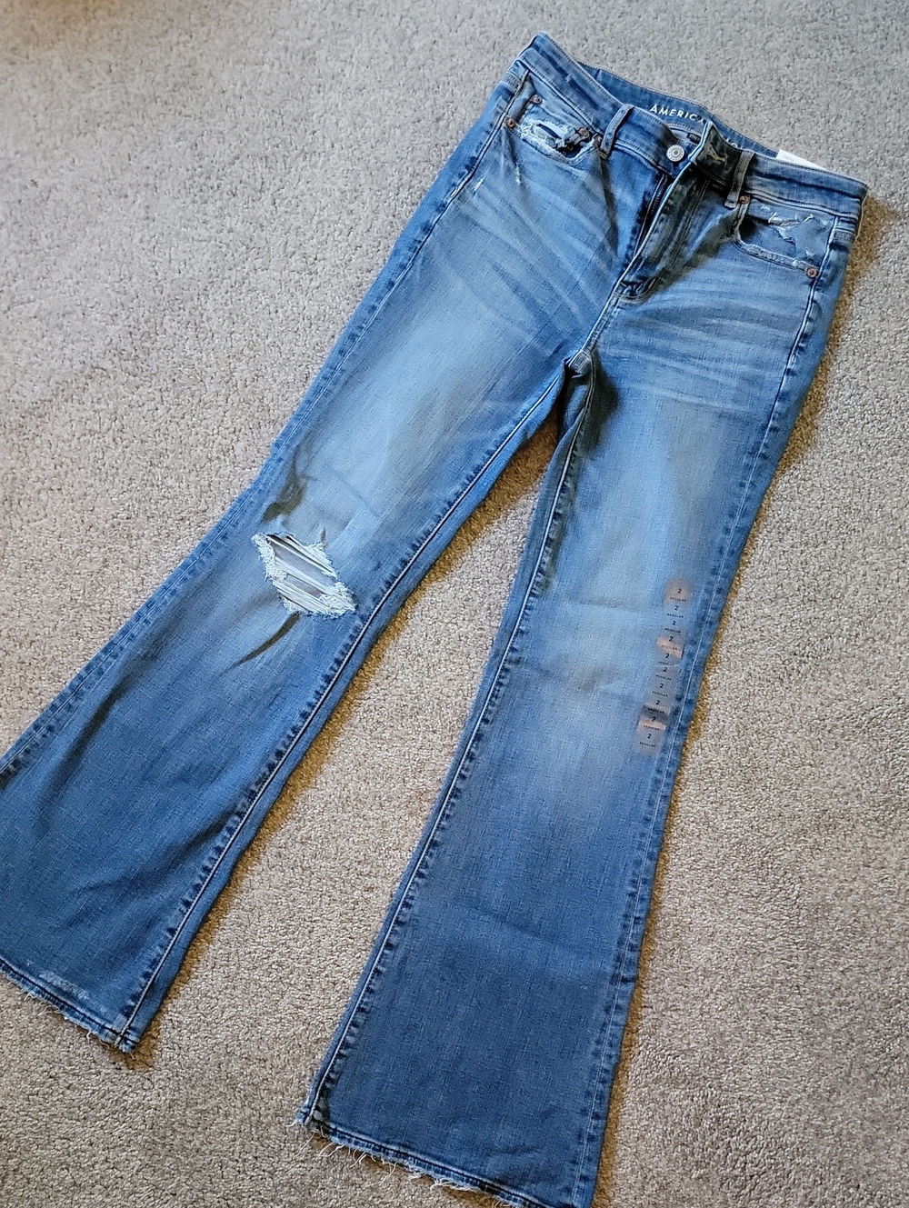 NWT American Eagle Super High Rise Flare Stretch Jeans